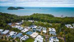Exterior - Belle Escapes Havenly Luxury Villa Palm Cove (Palm Cove)