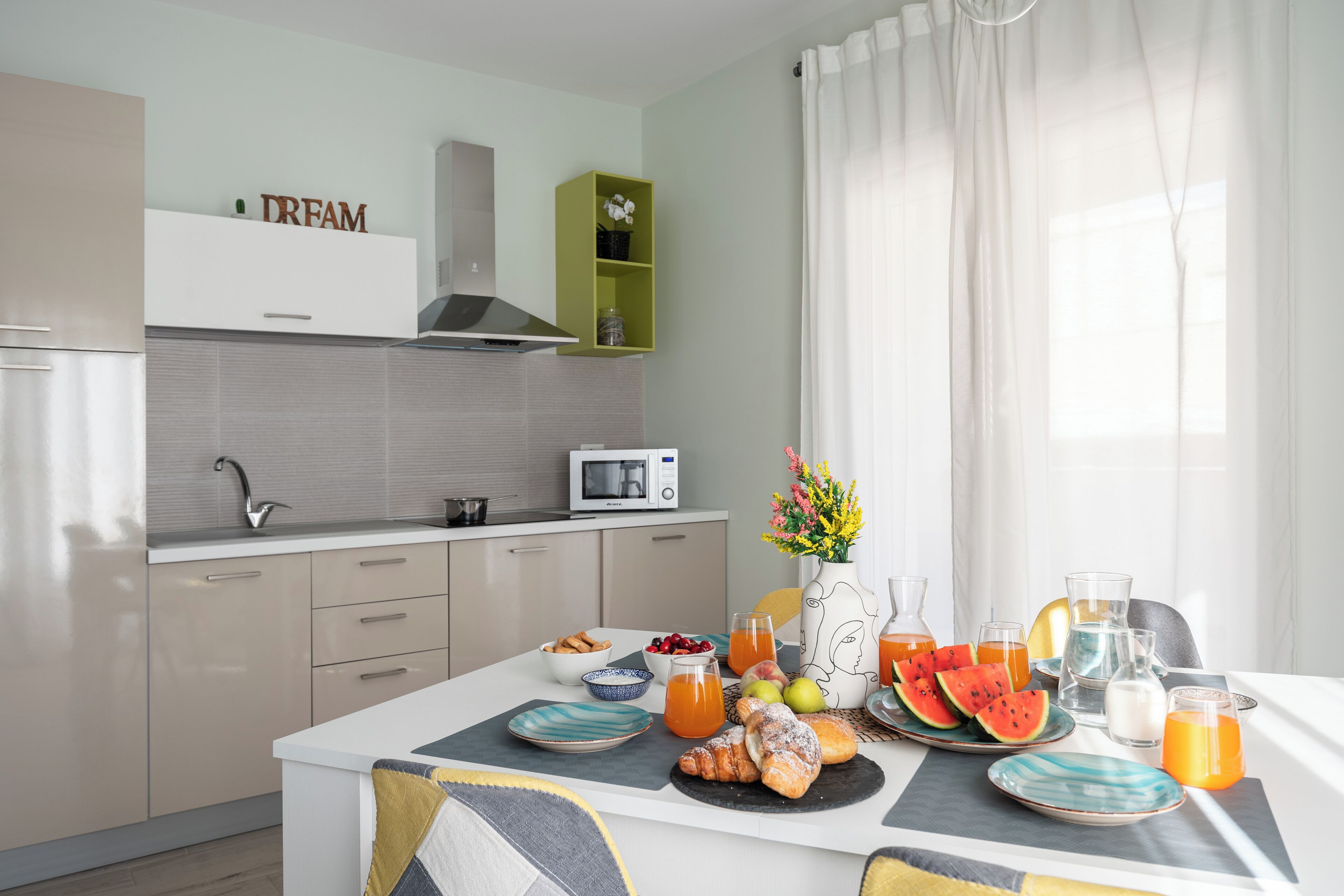 Apartamento exclusivo | Cozinha privada | Geladeira, máquina de café expresso, cafeteira/chaleira