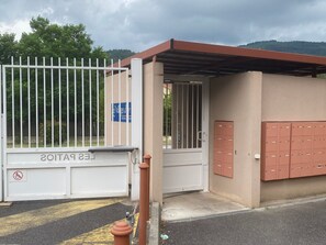 Enceinte de l’hébergement