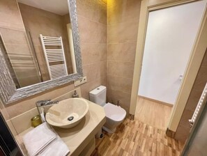 Shower - Luxury accommodation in downtown Salamanca Toro 22 (Salamanca)