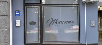 Room Marsonia