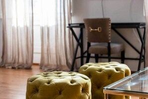 Interior - At Home Apartments Santa Croce in Florence (Firenze)