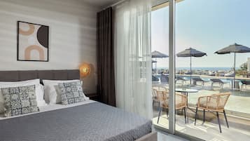 Standard Quadruple Suite Pool View | Vistas desde la habitación