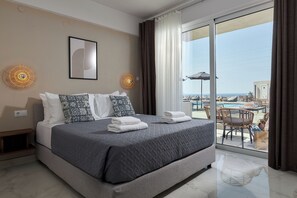 Hypo-allergenic bedding, in-room safe, iron/ironing board