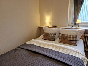 Classic Double Room | In-room safe, individually furnished, desk, laptop workspace - Hotel Paidion (Braunlage)