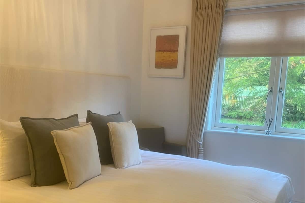 Standard Double or Twin Room | In-room safe, iron/ironing board, WiFi (free), individually decorated