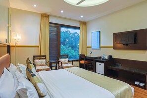 Premium Double or Twin Room | Egyptian cotton sheets, premium bedding, Select Comfort beds - Amber Inn by Orion Hotels (New Delhi)