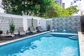 Outdoor pool, a heated pool