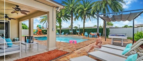 Outdoor pool, a heated pool
