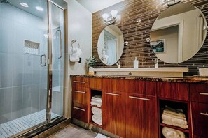 Dusche, Haartrockner
