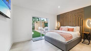 5 bedrooms, iron/ironing board, travel crib, free WiFi