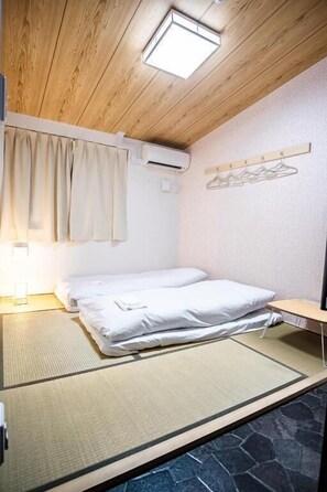 免费 WiFi、床单