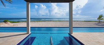 Wind Upon the Waves by Grand Cayman Villas
