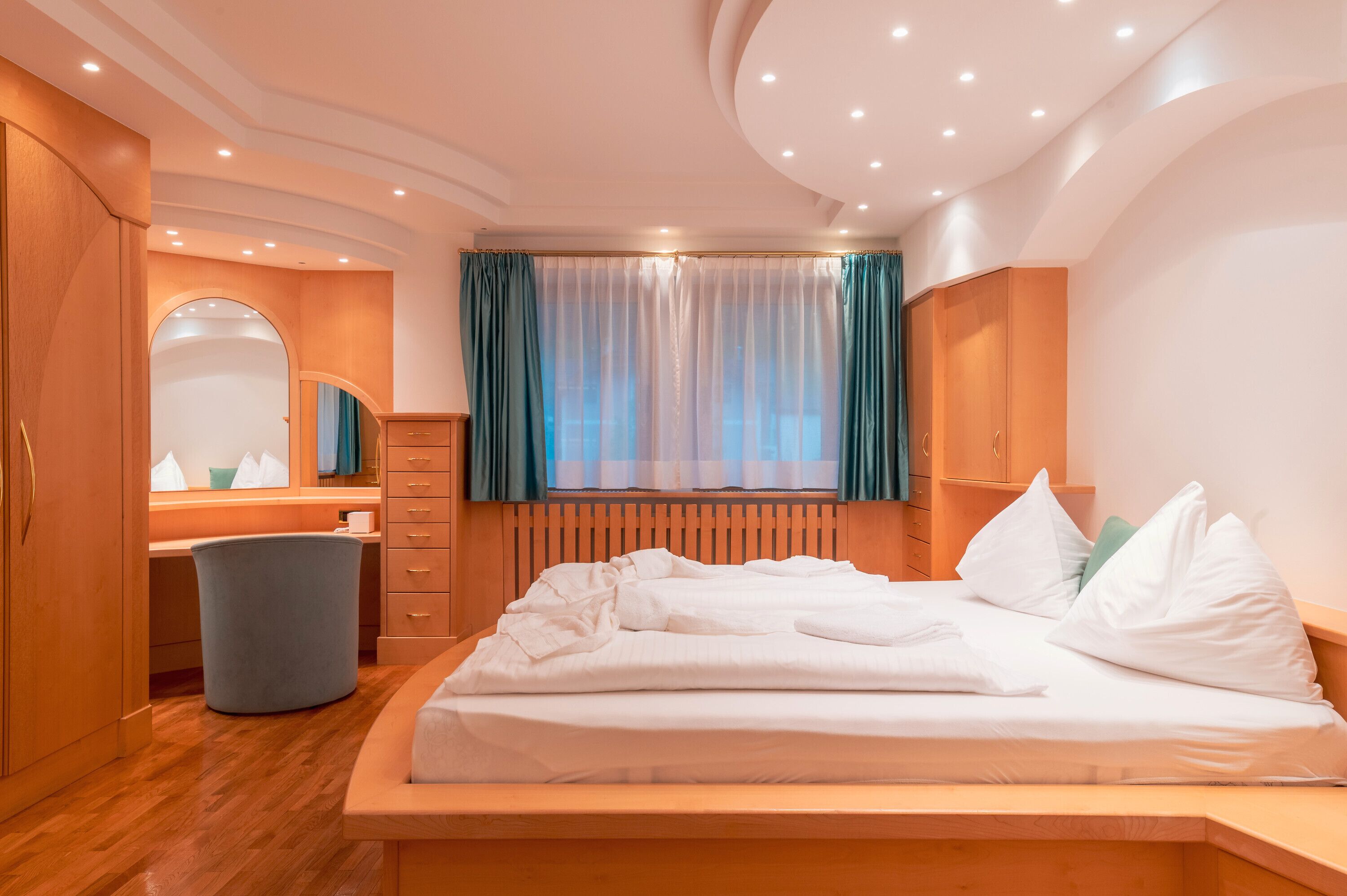 3 chambres, Wi-Fi gratuit, draps fournis