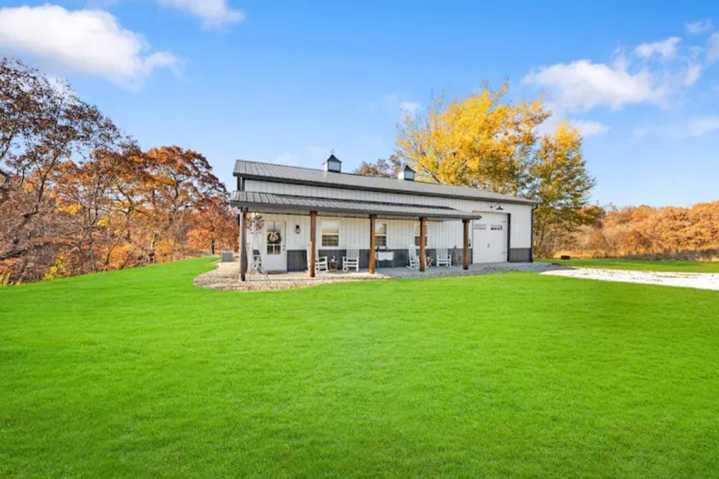 Yippee Lane - 60 Acre Private Pond Retreat