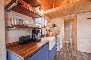 Family Room | Private kitchen