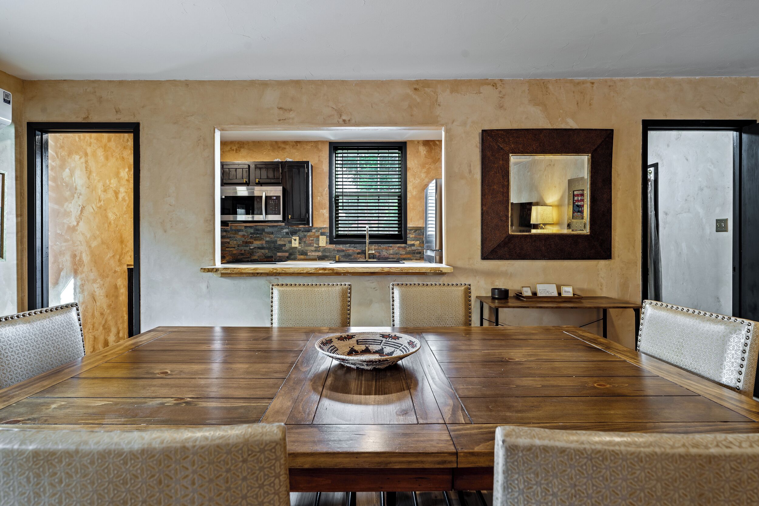 Condo, Patio | In-room dining