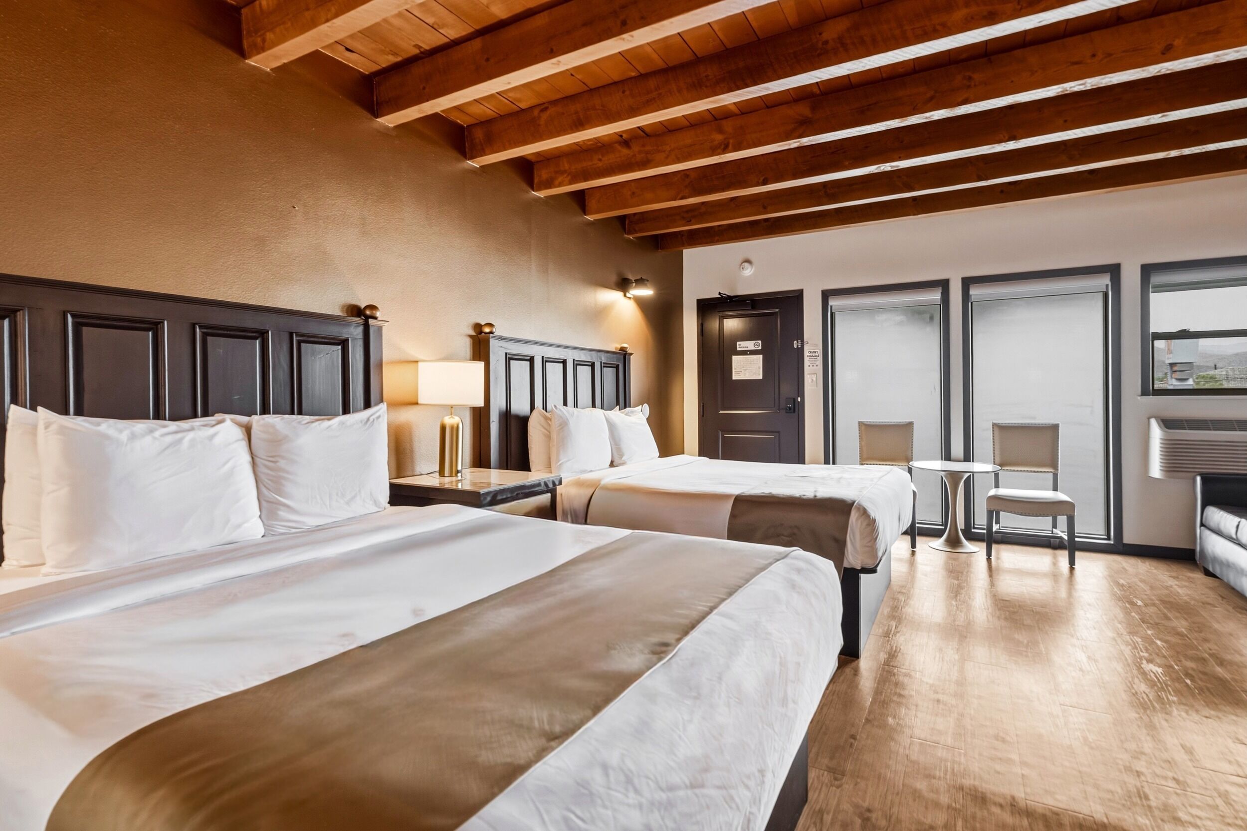 Habitación urbana | Wifi gratis y ropa de cama 