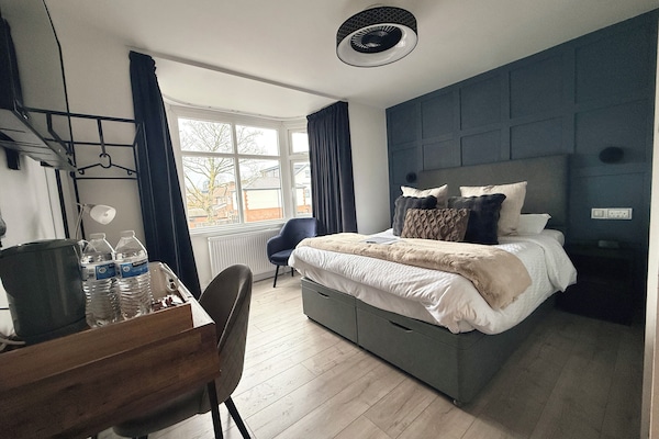 Standard-Doppelzimmer | Hochwertige Bettwaren, Pillowtop-Betten, kostenlose Minibar