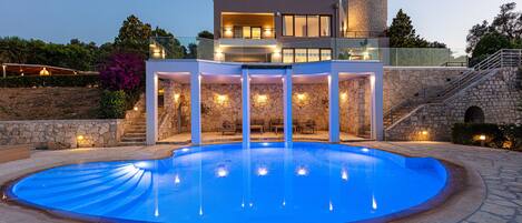 Indoor pool, outdoor pool, open open 24 hours a day, pool umbrellas