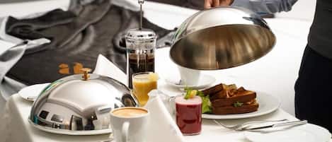 Desayuno continental incluido todos los días