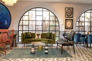 Sala de estar en el lobby