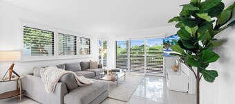 PGA National Private Entrance Condo - Newly Renovated