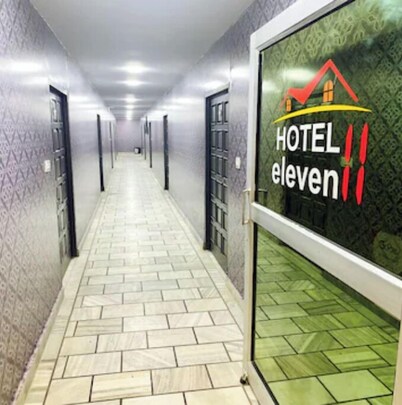Hotel Eleven 5