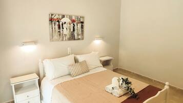 2 soverom, safe på rommet, lydisolert og strykejern/-brett