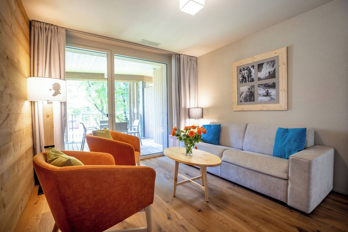 Standard Apartment, 2 Bedrooms | Living area