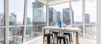 Stallion Suites - Entertainment District