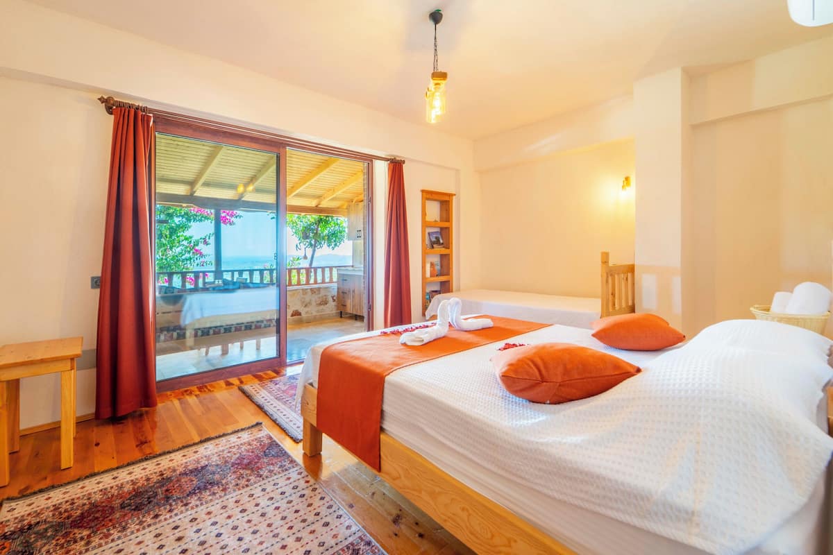 Standard Twin Room | Egyptian cotton sheets, premium bedding, individually decorated