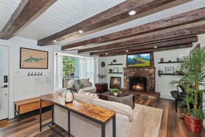 تلفزيون، مدفأة