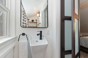 Badekar og hårføner