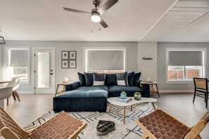 Televisie en een kantoor