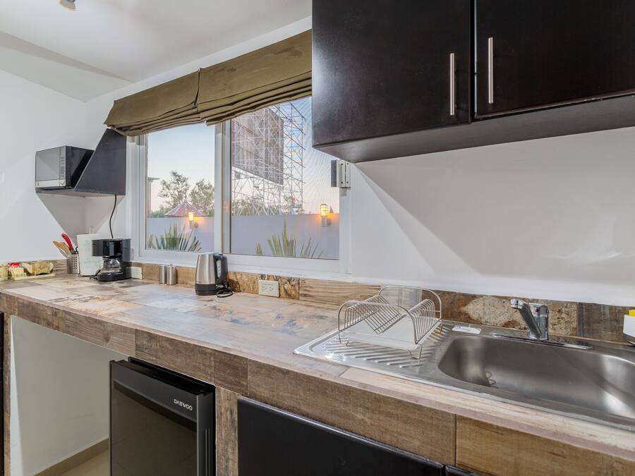 Panorama loft | Privékeuken | Een koffiezetapparaat/waterkoker, een waterkoker