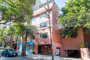 Fachada del alojamiento