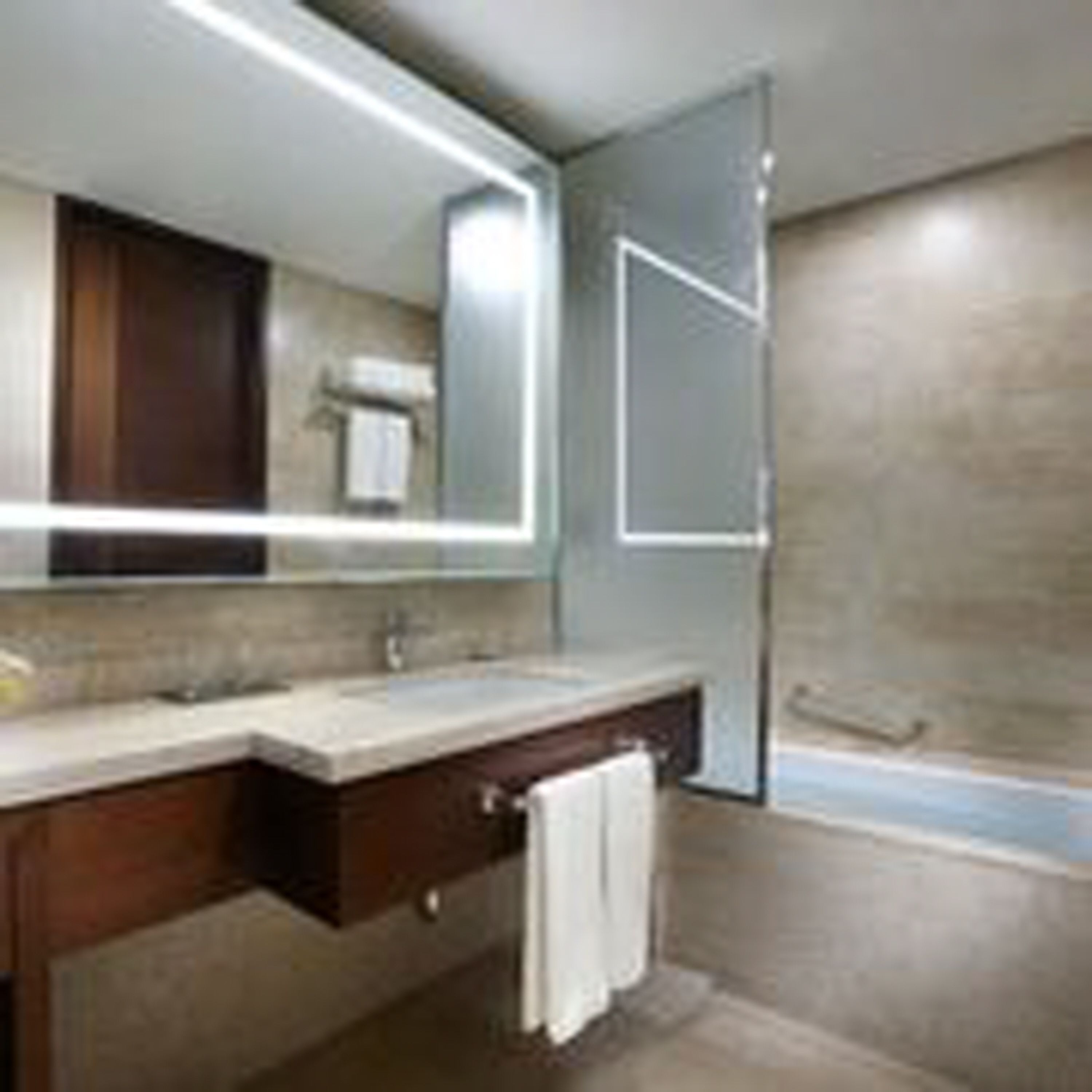 combined shower/bathtub, deep-soaking bathtub, rainfall showerhead