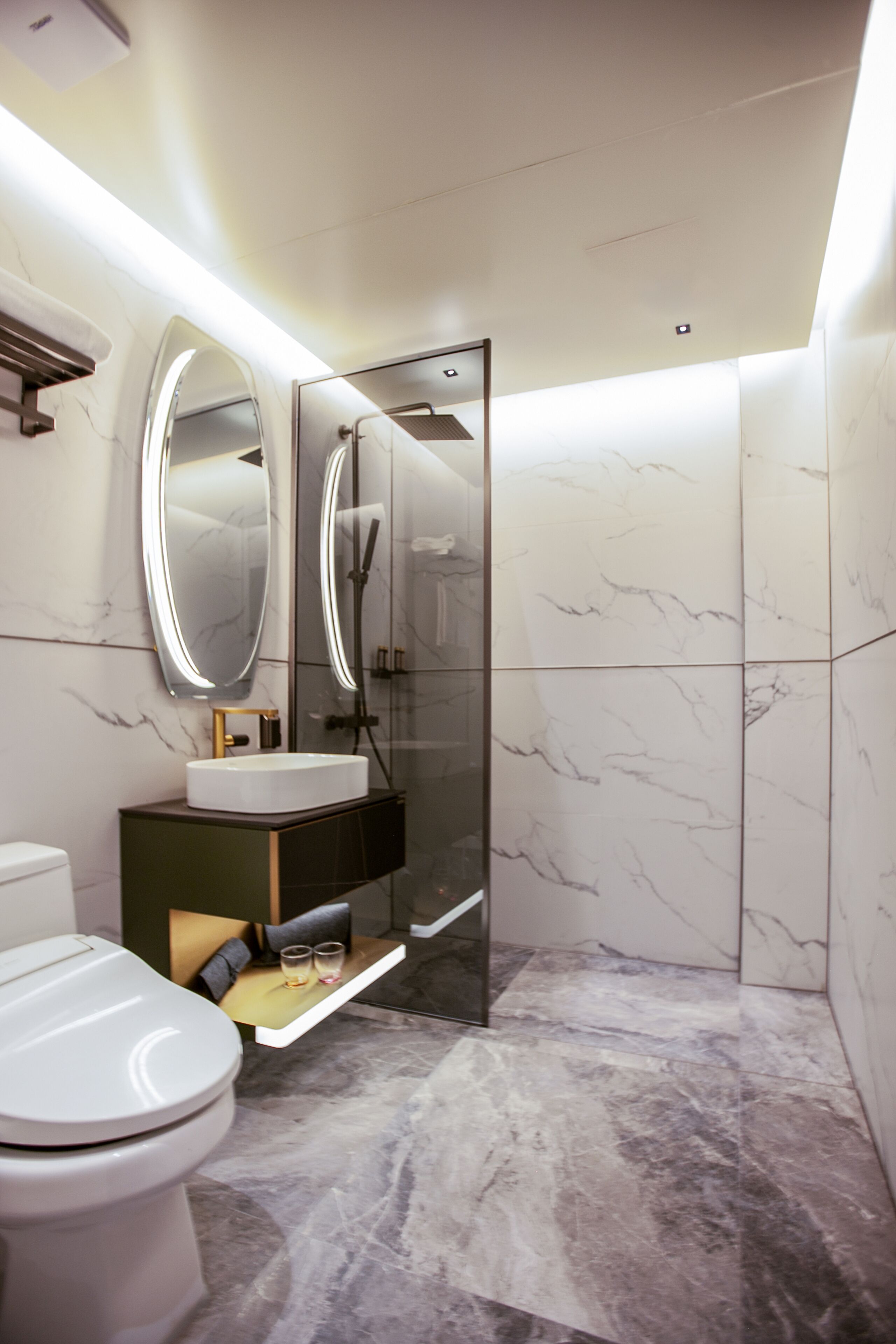 free toiletries, hair dryer, bathrobes, slippers