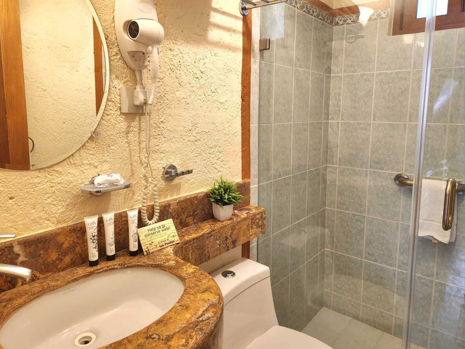 Foto - El Meson de los Poetas