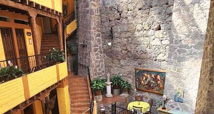 El Mesón de los Poetas