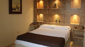 Classic Suite | Bar mini, peti besi dalam bilik, seterika/papan seterika, Wi-fi percuma