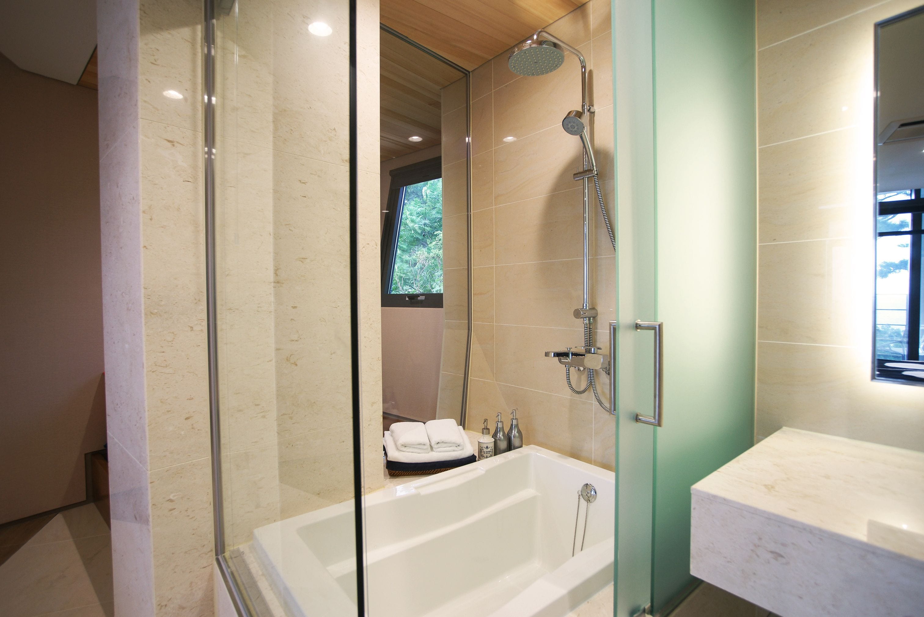 hyeongjeseom (art museum ticket provided) | bathroom | shower, free toiletries, hair dryer, slippers