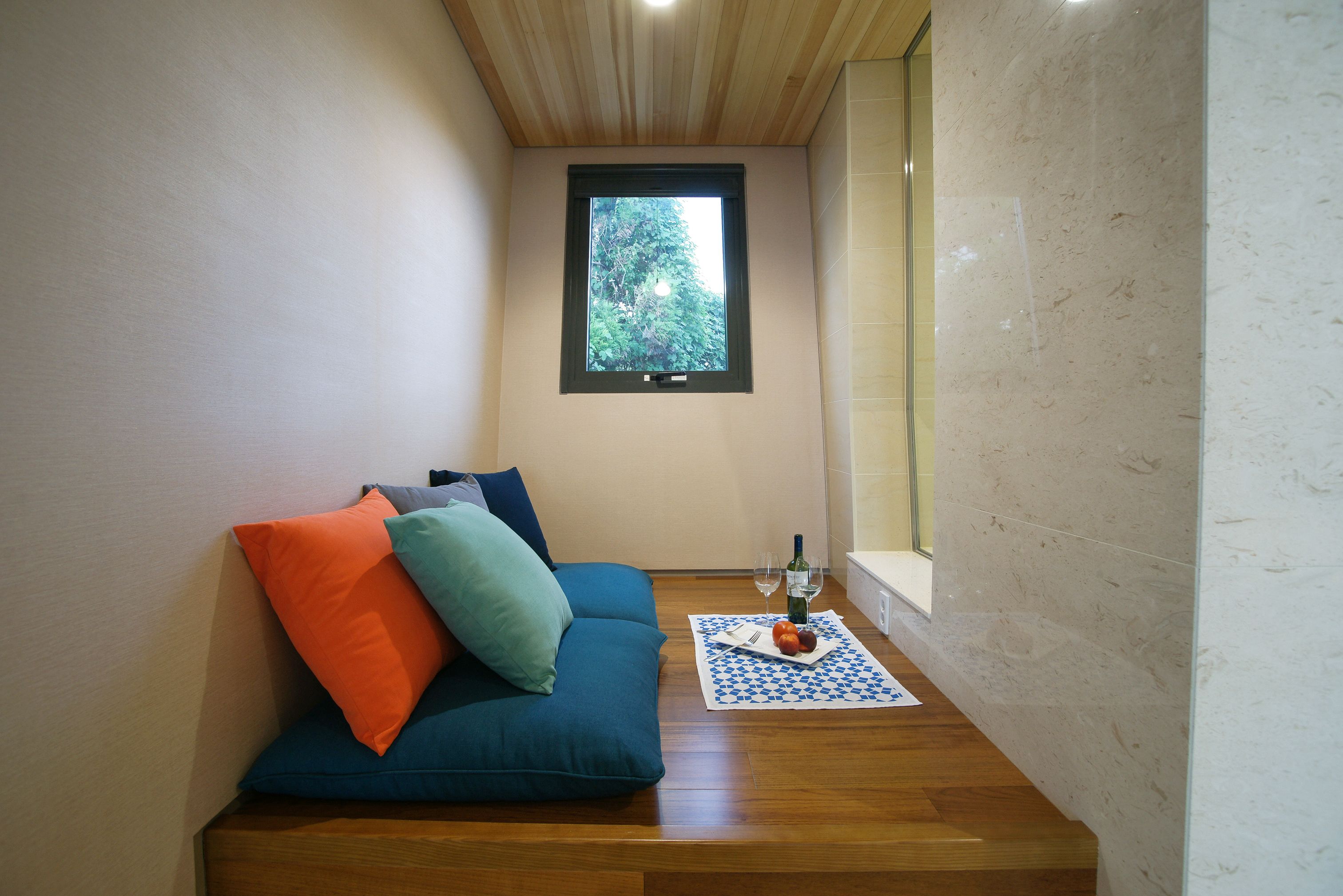 hyeongjeseom (art museum ticket provided) | premium bedding, blackout curtains, soundproofing, free wifi