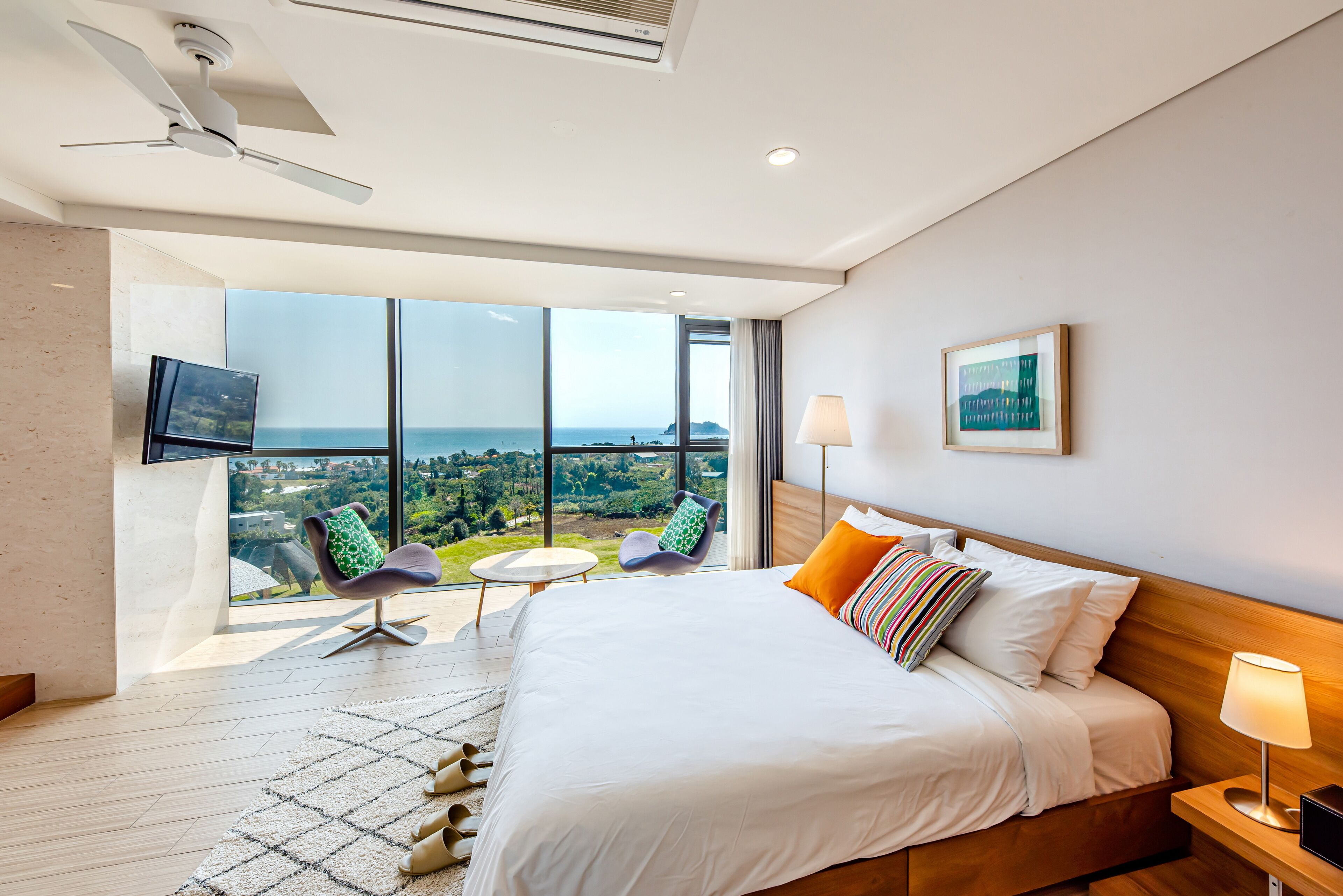 Ropa de cama de alta calidad y cortinas blackout 