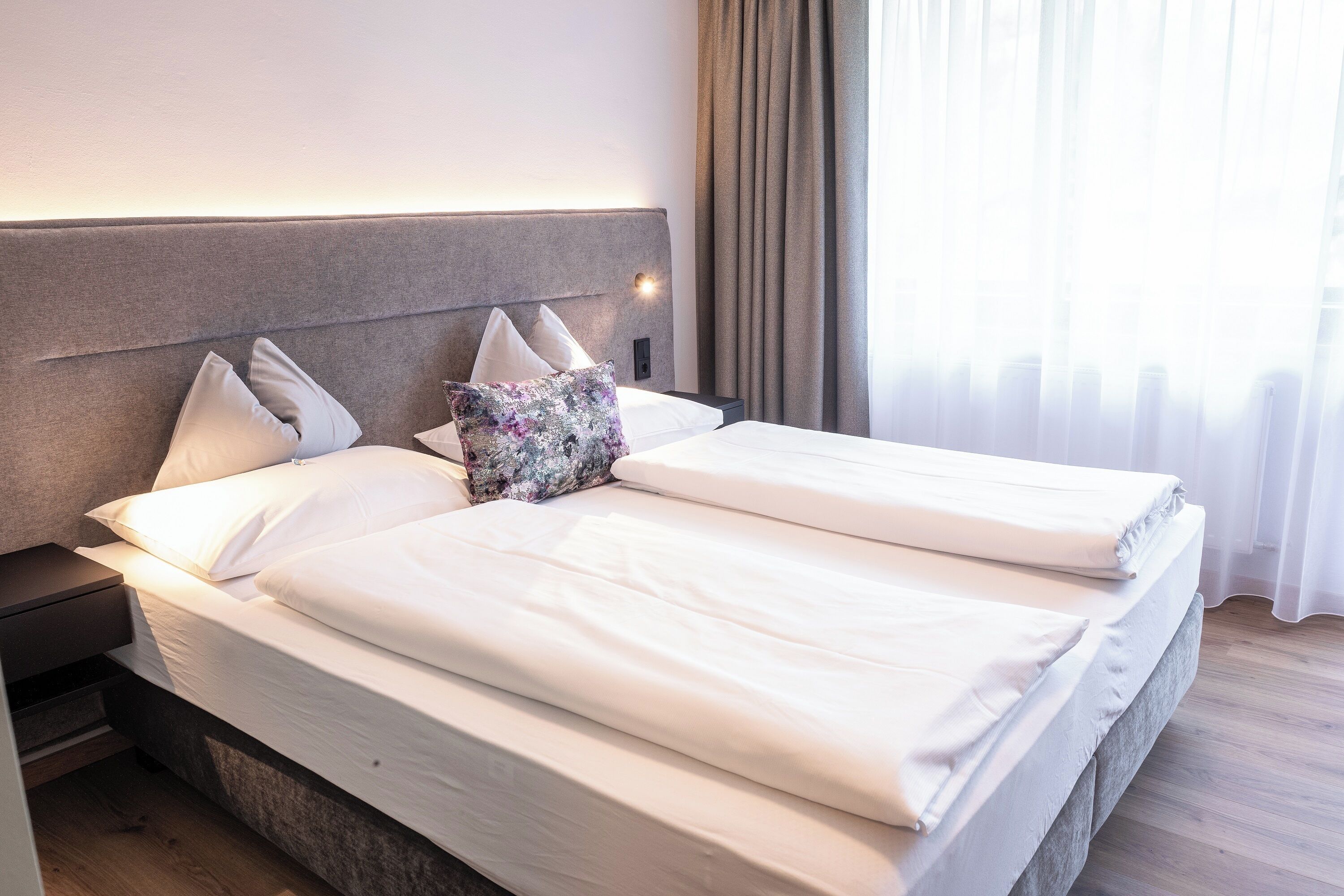 classic double room | hypo-allergenic bedding, down duvets, in-room safe, desk