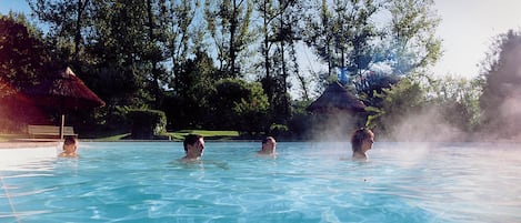 2 piscine all'aperto