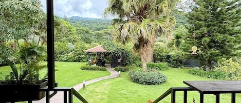 Room, Garden View | Terrace/patio