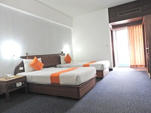 Superior Room | Minibar, rollaway beds, free WiFi - Ratchada City Hotel (Bangkok)