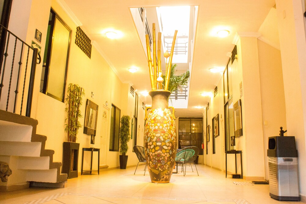 Hotel Esmeralda’s image